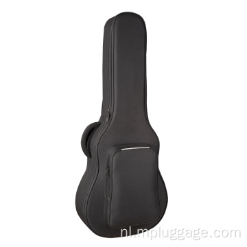 Eenvoudige zwarte gitaarmuziektas